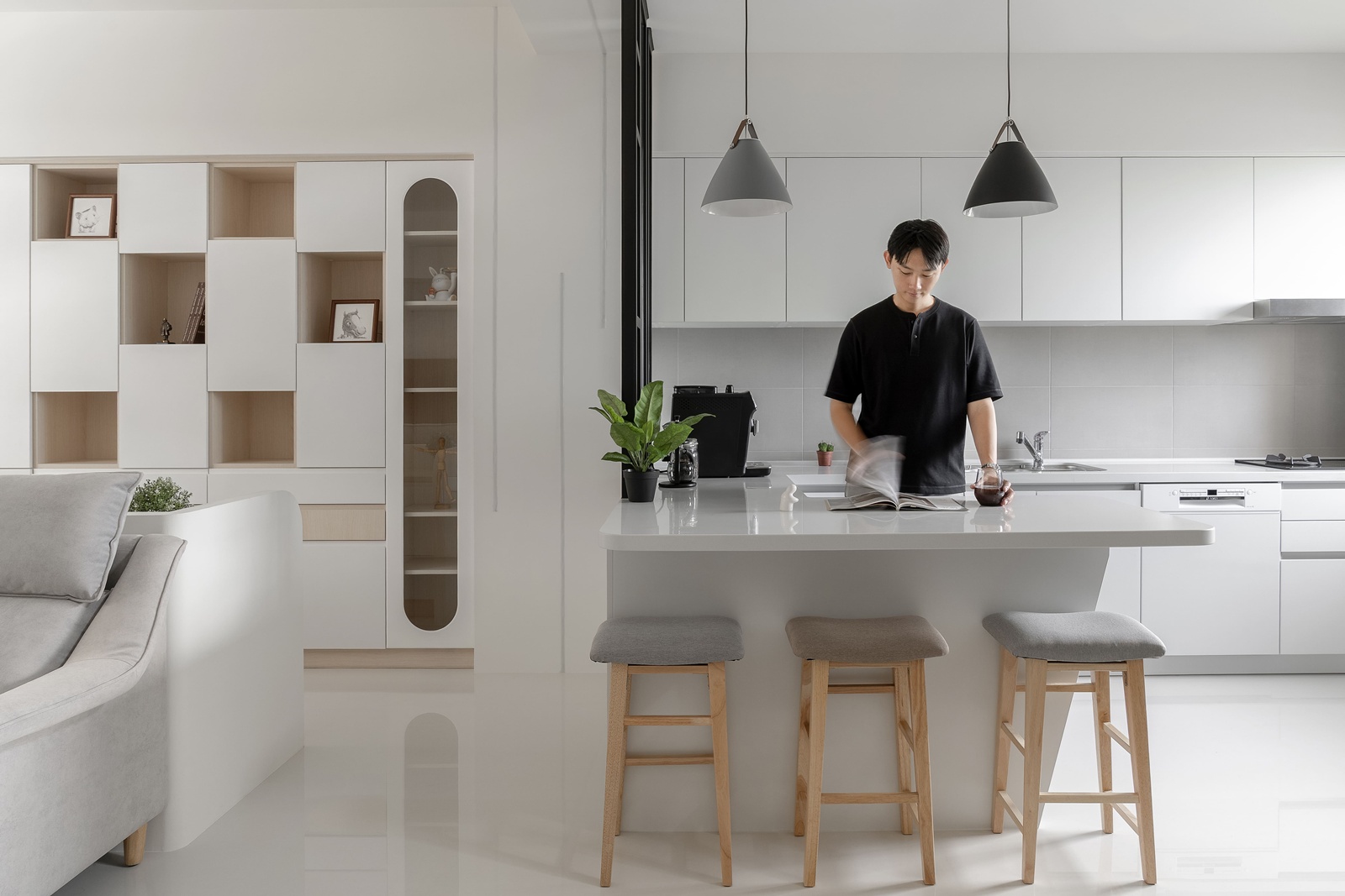 生活方程式的多重解法,60坪透天厝實現工作與生活的完美平衡! | 歐德傢俱 DECO TV 室內設計網路平台